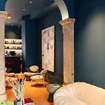 ホテル Esqina Cosmopolitan 4*