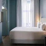 Esqina Cosmopolitan Hotel 4*