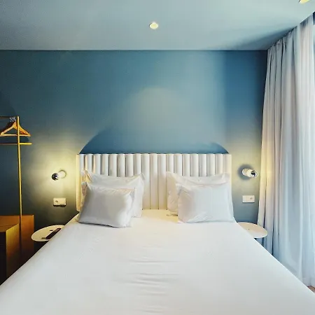 Szálloda Esqina Cosmopolitan 4*