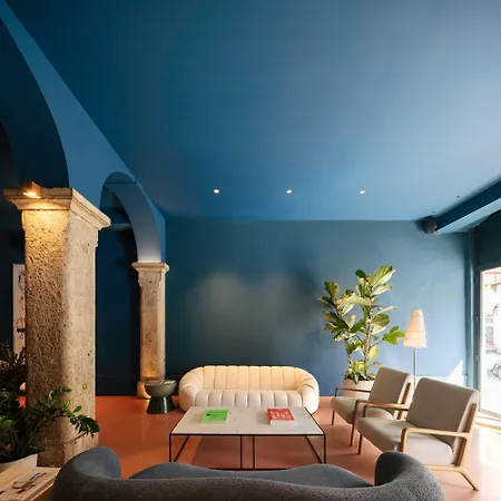 Esqina Cosmopolitan Hotel 4*