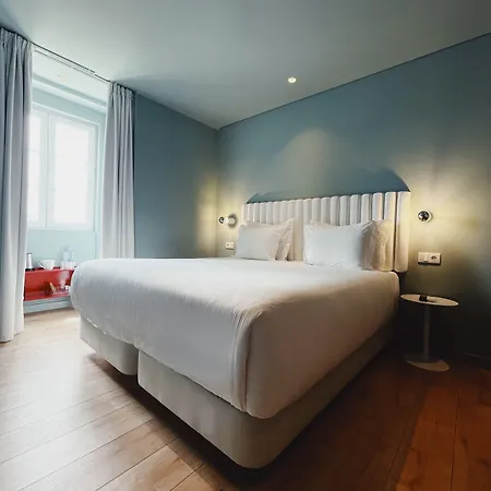 Esqina Cosmopolitan 4*