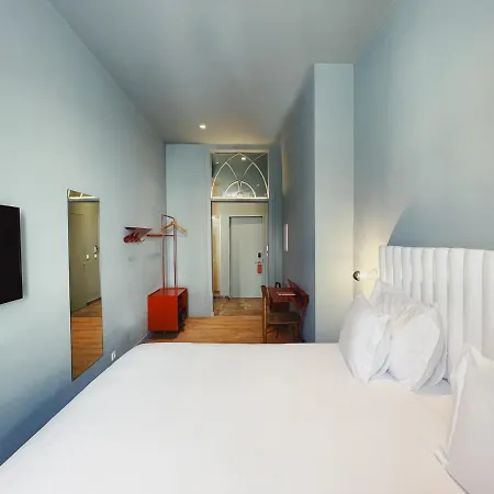 Esqina Cosmopolitan Hotel Lisbon
