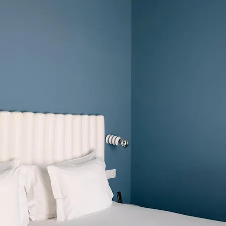 Esqina Cosmopolitan Hotel Lisbon