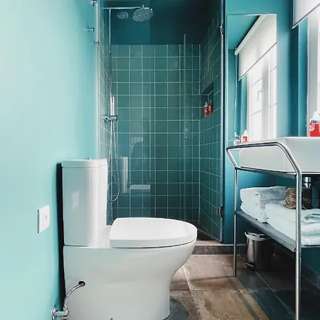 Esqina Cosmopolitan Otel 4*