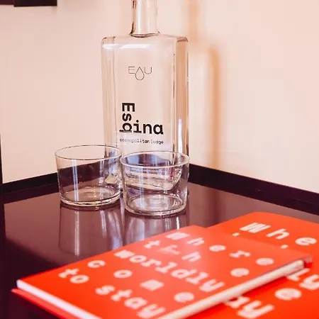 Esqina Cosmopolitan Otel 4*