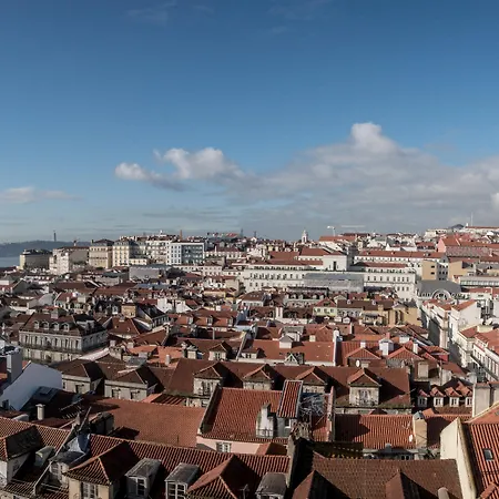 Esqina Cosmopolitan Otel 4*