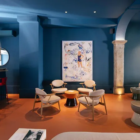 Esqina Cosmopolitan 4*